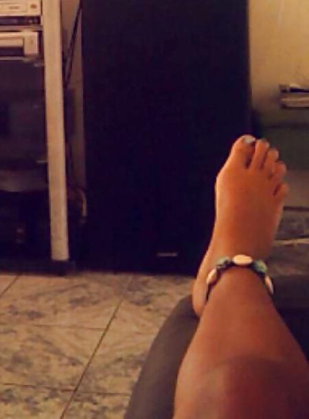 21P Feet fetish :P