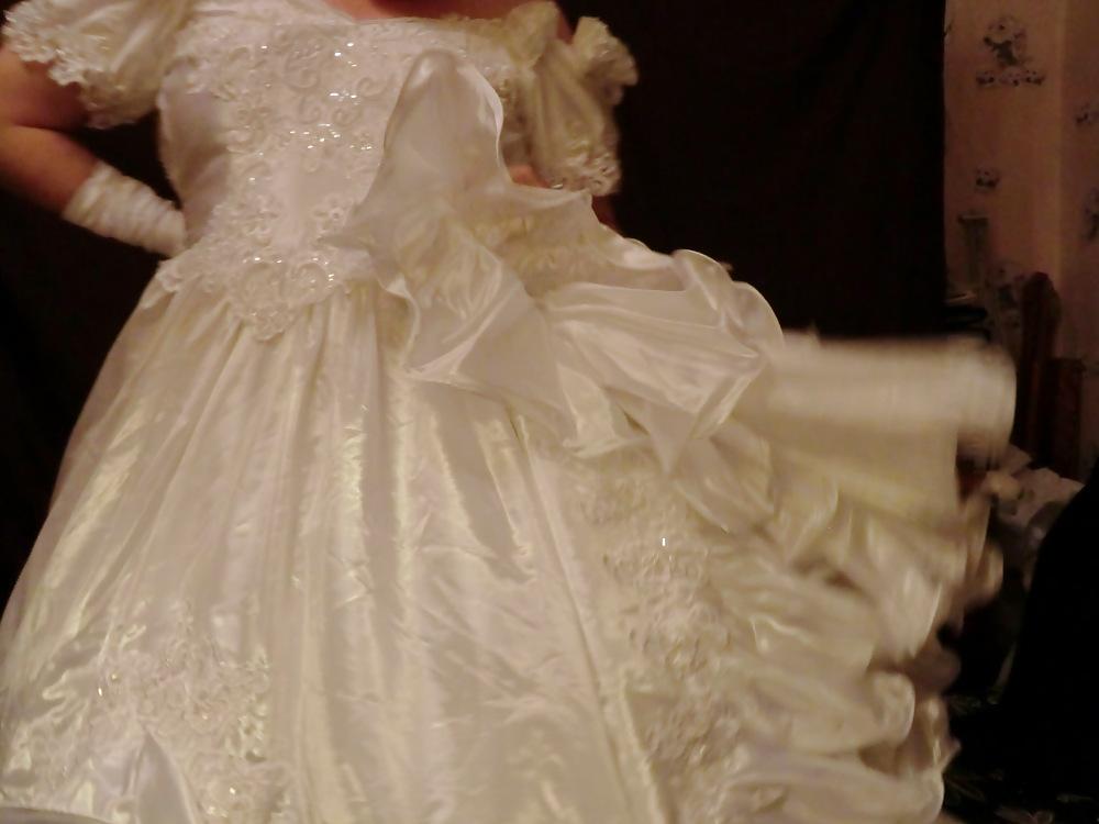 15P Sissy pantyhood bride 1