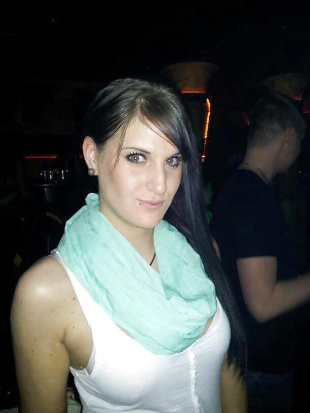 25P Hot Cum Bitch