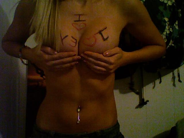 14P Play with me! Just add me on justsexyhookup.com