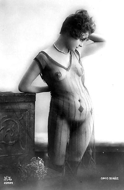 11P Vintage Erotic Photo Art 13 - Nude Model 9 c. 1900