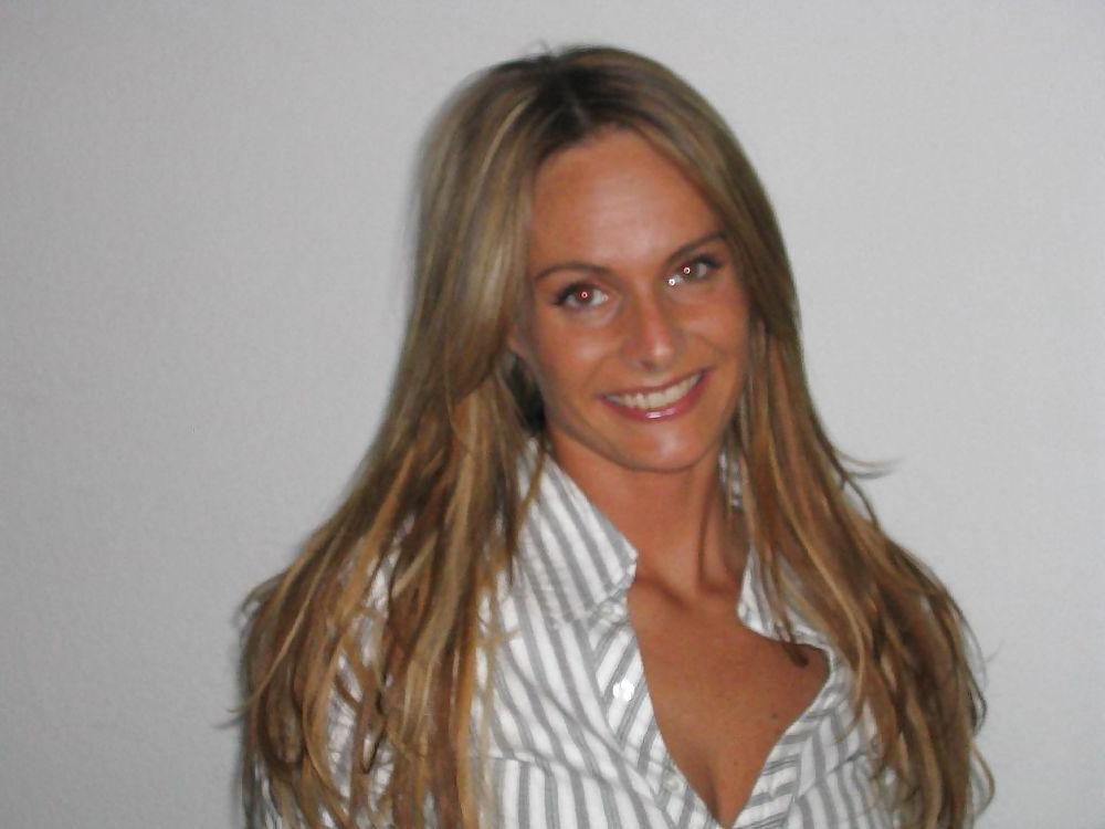 9P REAL GIRLS FROM AROUND THE WORLD - SANDY
