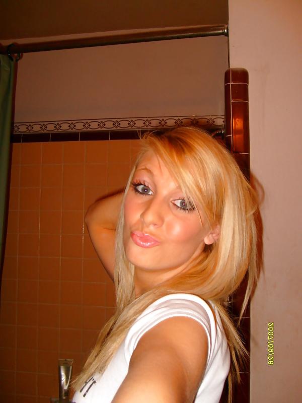 25P REAL GIRLS FROM AROUND THE WORLD - ALISHA