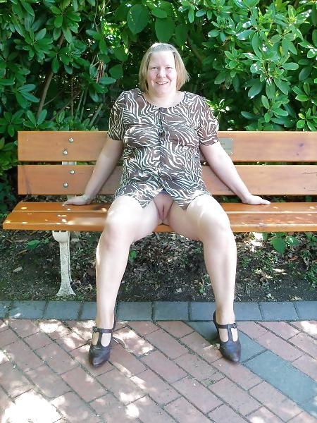 24P German Chubby Milf