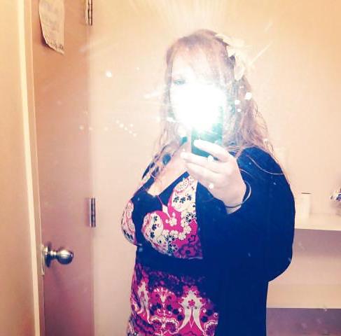13P Chubby Redhead Pics