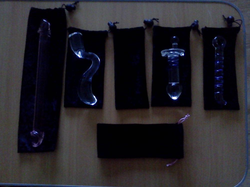 4P Glass toys 