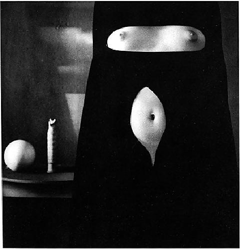 25P Art B&W gallery