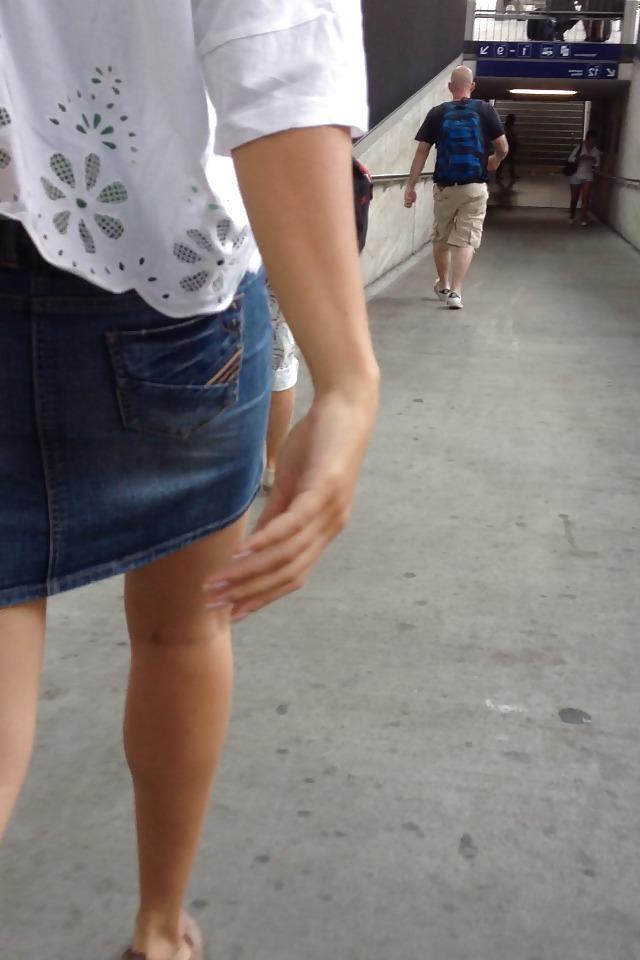 25P Upskirt in a train