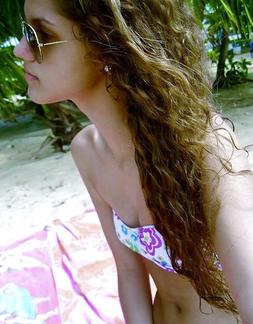 16P Cute teens in glasses show pussy ass tits