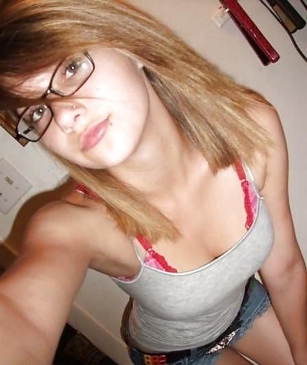 16P Cute teens in glasses show pussy ass tits