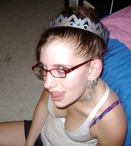 16P Cute teens in glasses show pussy ass tits