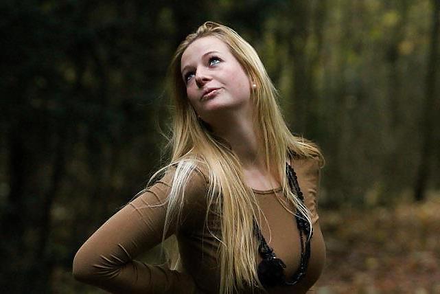 23P Ultimate cute dutch girl