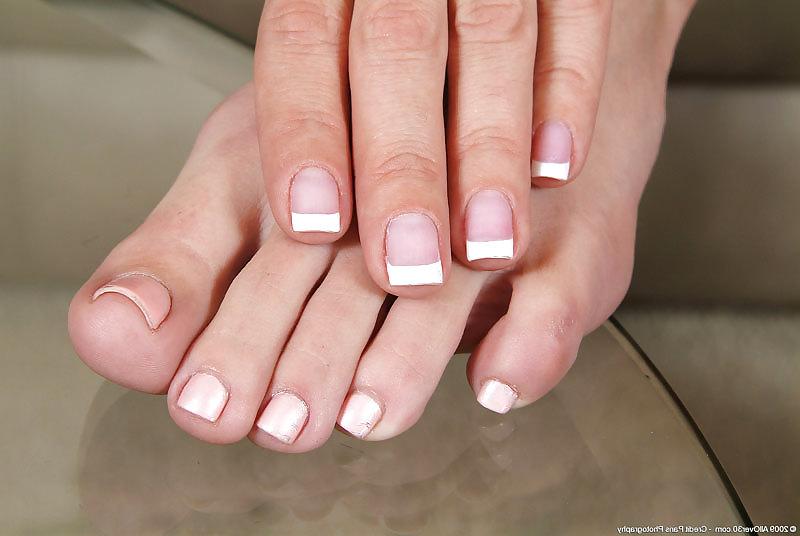15P Mature Feet 4