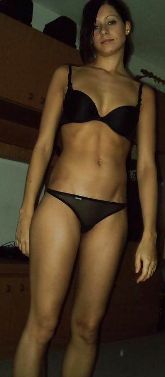 25P REAL GIRLS FROM AROUND THE WORLD -  NADINE