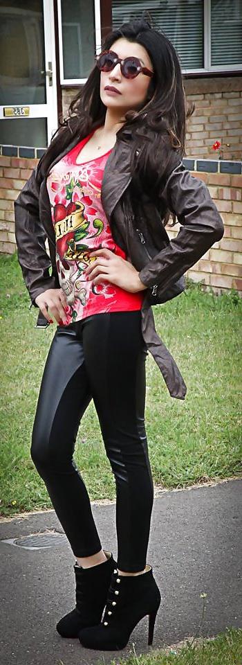 17P Fatima Paki babe from UK needs a thick Big Black Cock