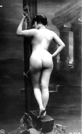 24P Vintage Erotic Photo Art 19 - Butts