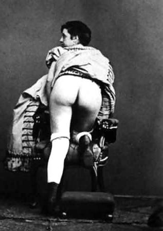 24P Vintage Erotic Photo Art 19 - Butts