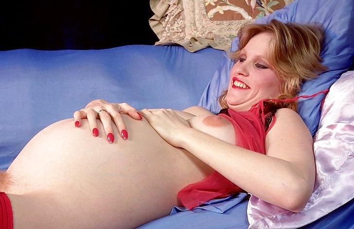 24P Stunning pregnant goddess