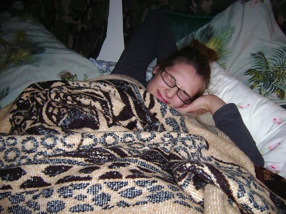 24P Girl with glasses masturbation and oral sex