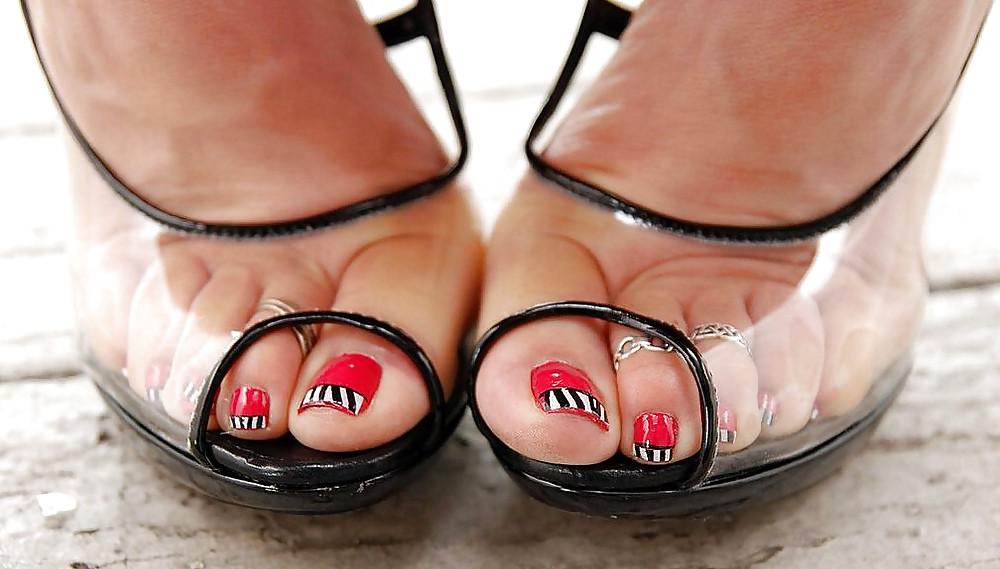 24P Feet model 0 (by tm)
