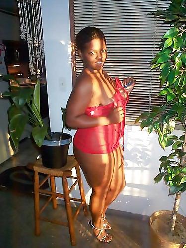 16P Stunning ebony goddess zakuka