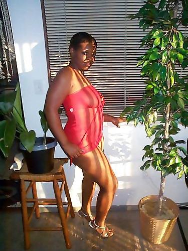 16P Stunning ebony goddess zakuka
