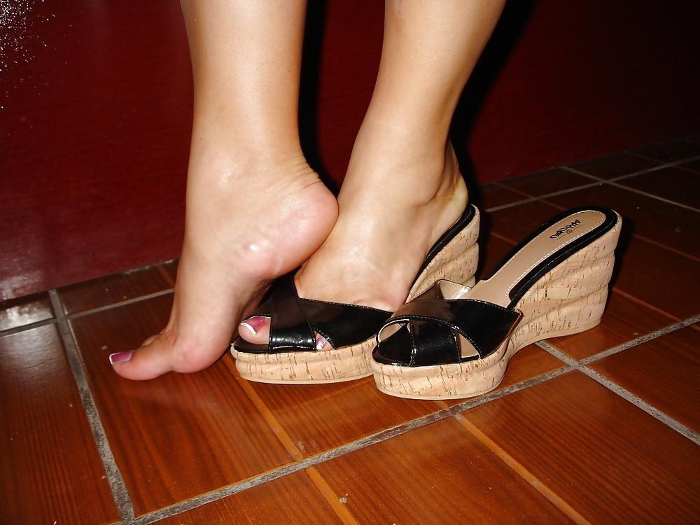 21P Amateur Feet 5