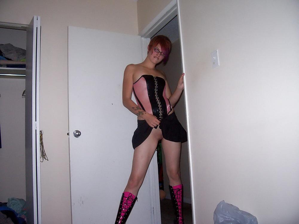 17P Punk Girls