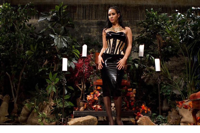 14P Isis Love-Elegant Goddess