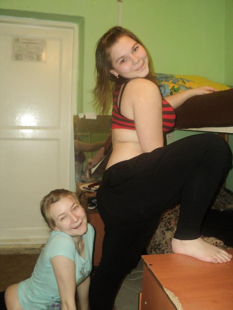 25P Russian feet