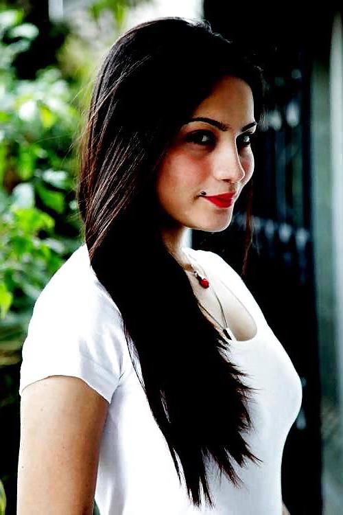 15P Paki bitch neelam that Big Black Cocks (BBC) MUST FUCK!