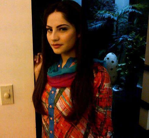 15P Paki bitch neelam that Big Black Cocks (BBC) MUST FUCK!