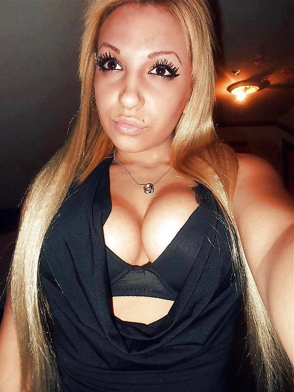 22P Milfs & Teens, Skinny & Chubby like a WHORES 02