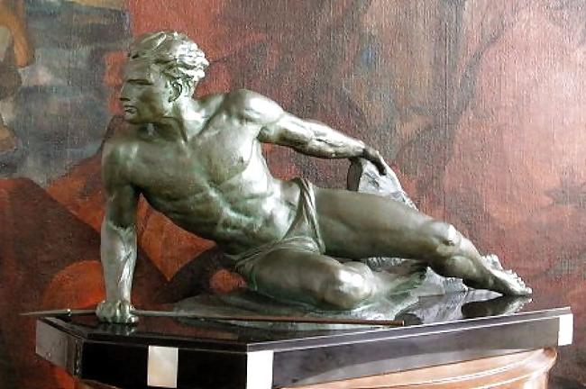 25P Art Deco Statuettes 3 - Workers,  Sportsmen, Warriors 2