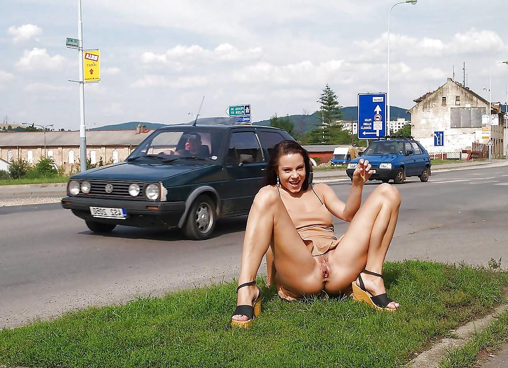 18P Weit und offen in Public -62-