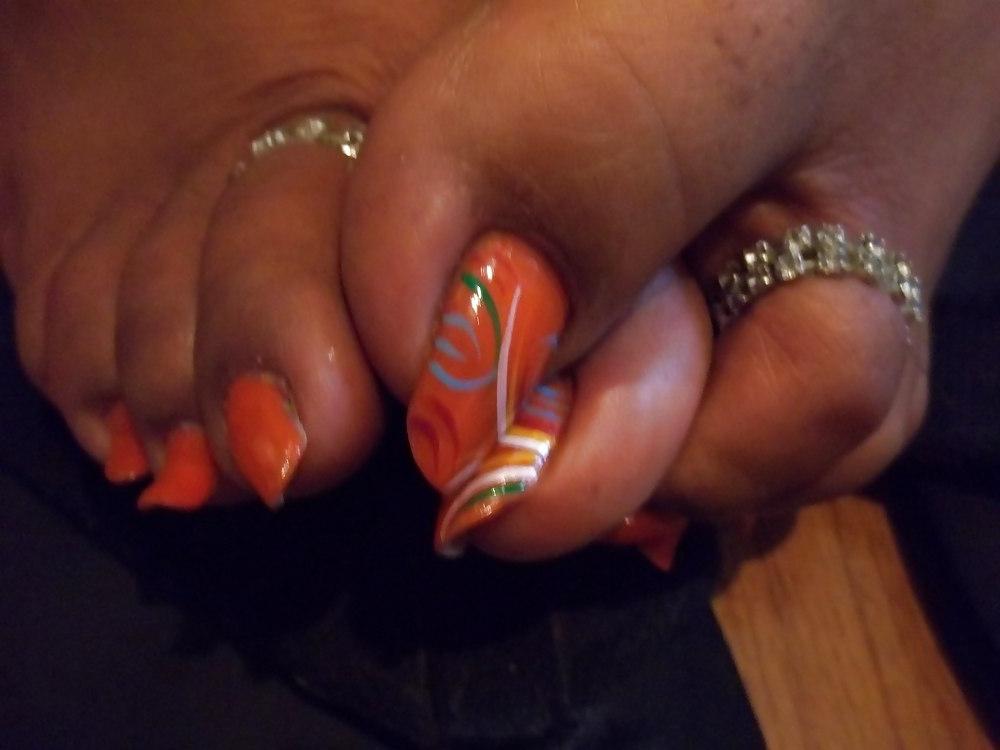 20P Love big feet and long toes