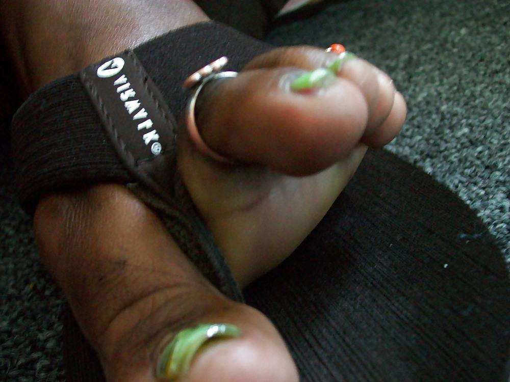 20P Love big feet and long toes