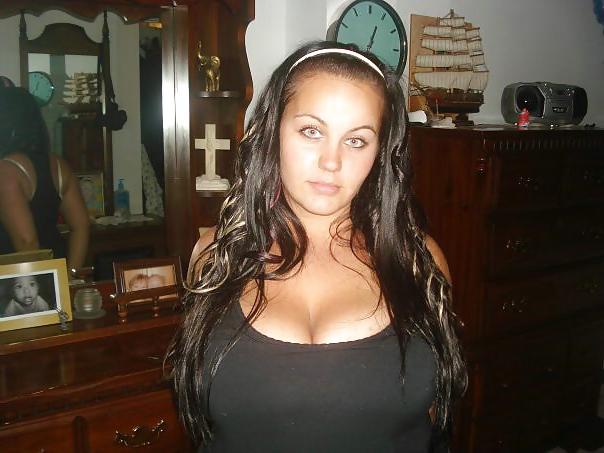 25P Busty Chubby Teen II