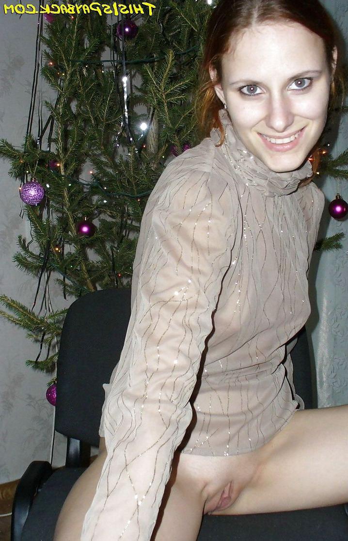 25P Cute skinny redhead teen poses, sucks and fucks