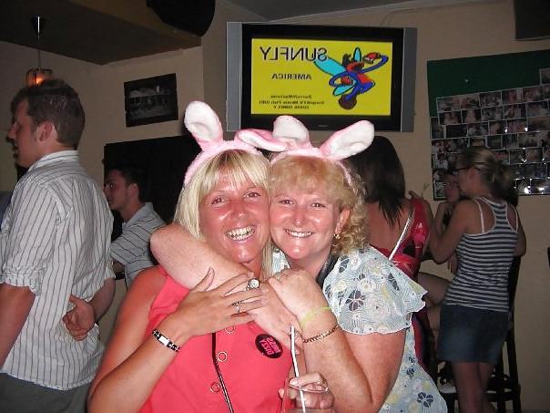 25P Mature British MILF Debbie
