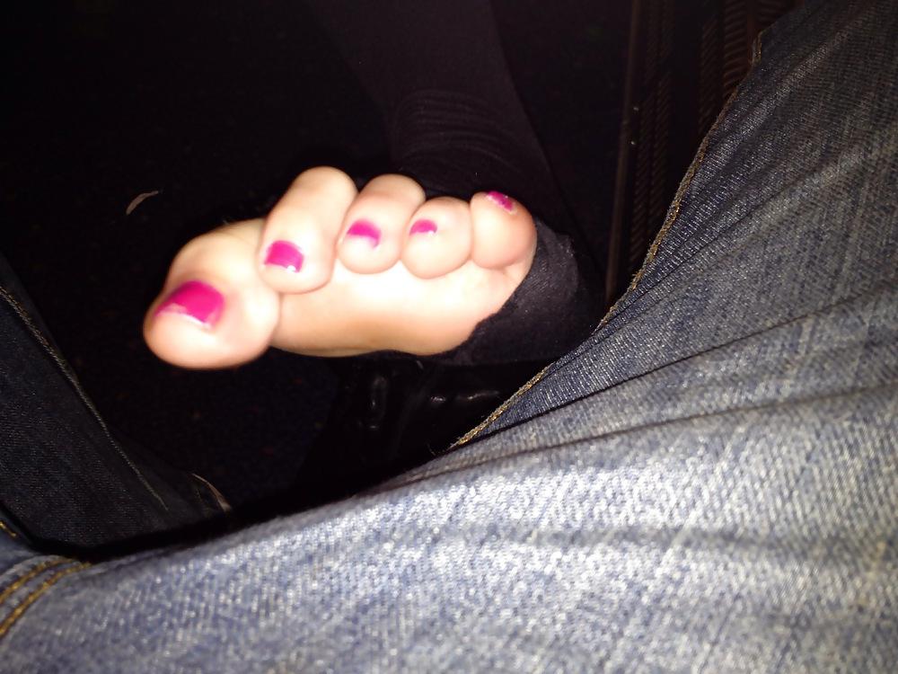 8P Bored on the train, toes out