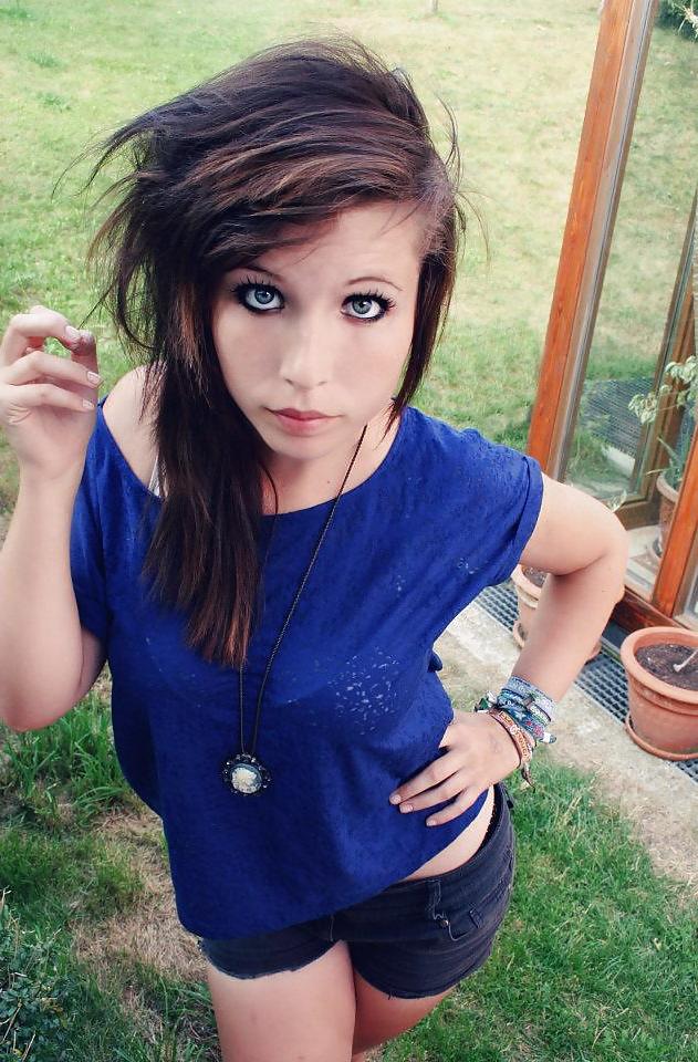 18P Face Fuck Teen Bitch