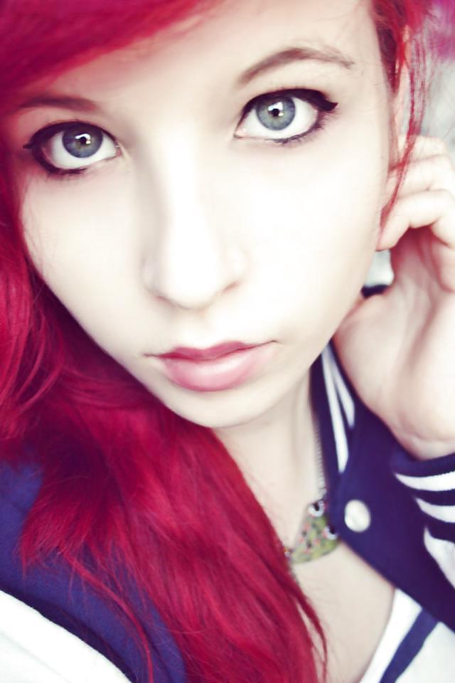 18P Face Fuck Teen Bitch