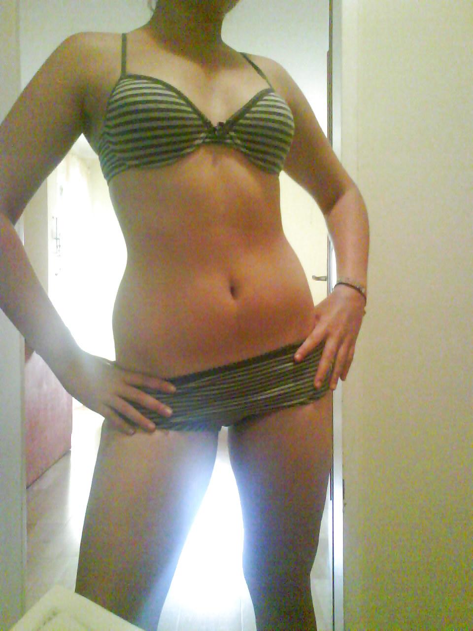 10P Jenny Naked Bitch from Germany needs cmts