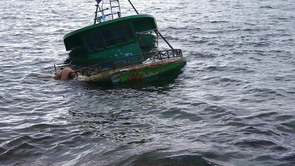 14P Drowned play