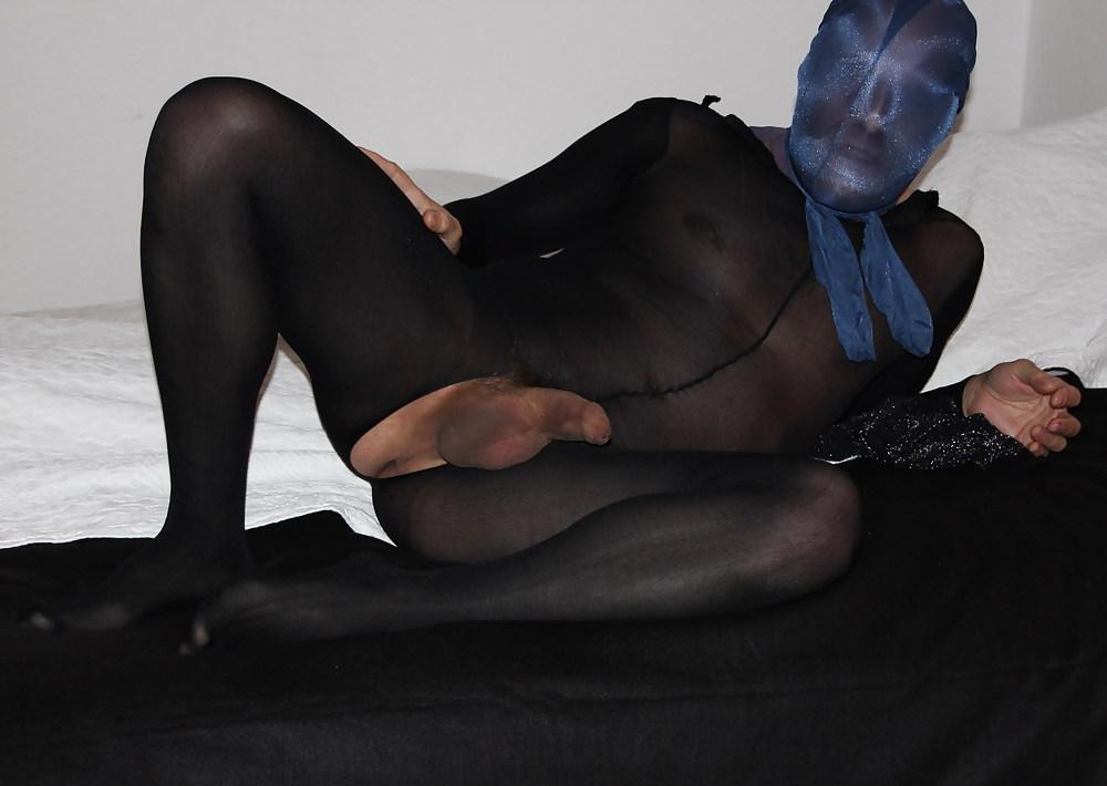 14P Pantyhose play 3
