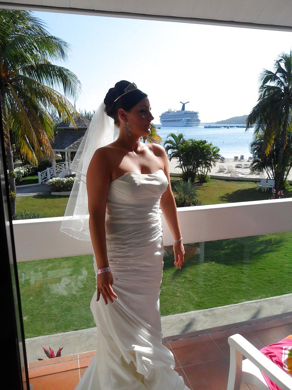 6P Hot Sexy MILF Bride To Ride