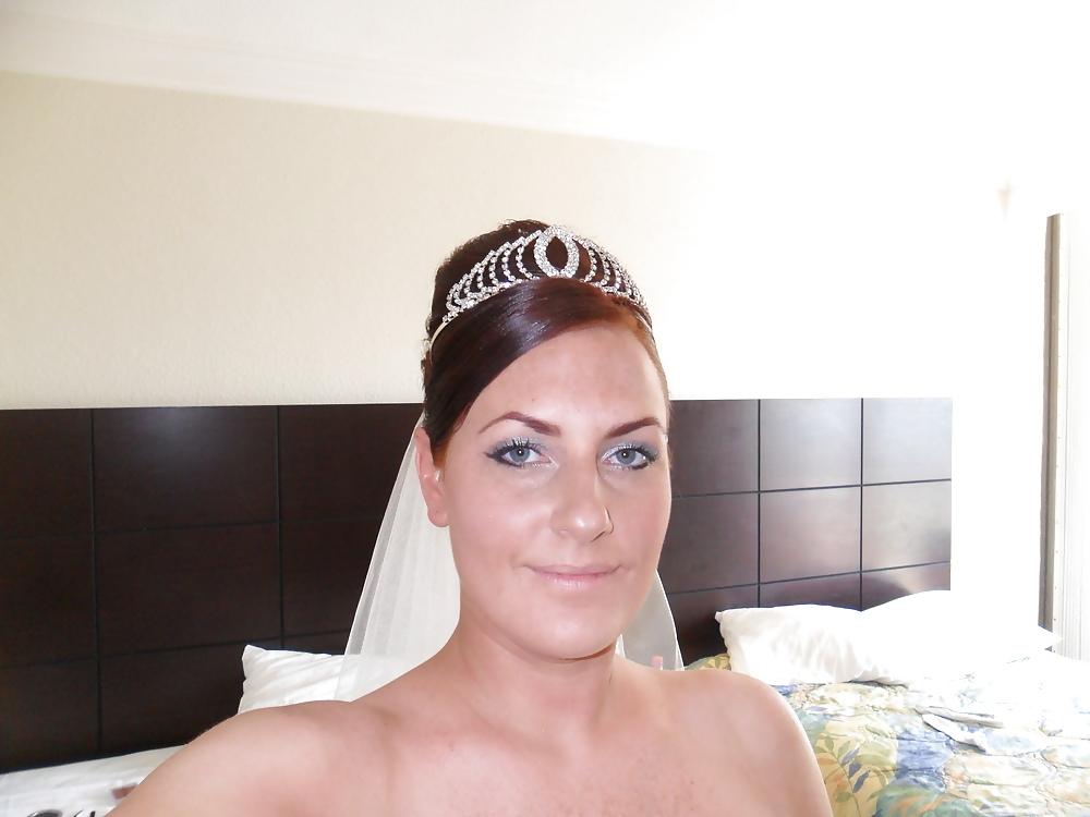 6P Hot Sexy MILF Bride To Ride