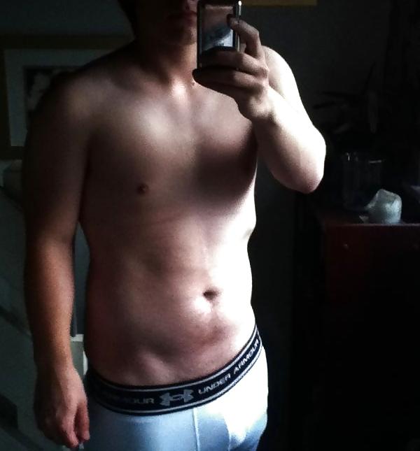 4P Me topless.