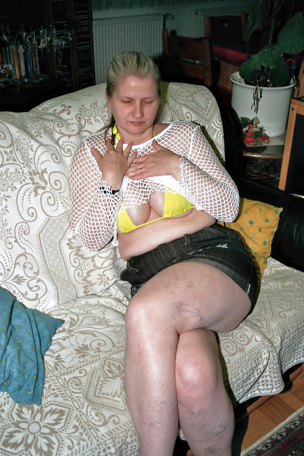 12P ASLUT - Bitch Nice Tits In Yellow Bikini & White Netshirt 2